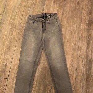 Light grey denim jeans